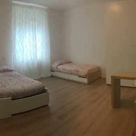 דירה Duca טרנטו